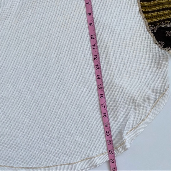 Free People || Blossom Thermal Top with Paisley Balloon Sleeves Ivory XS - Picture 7 of 9